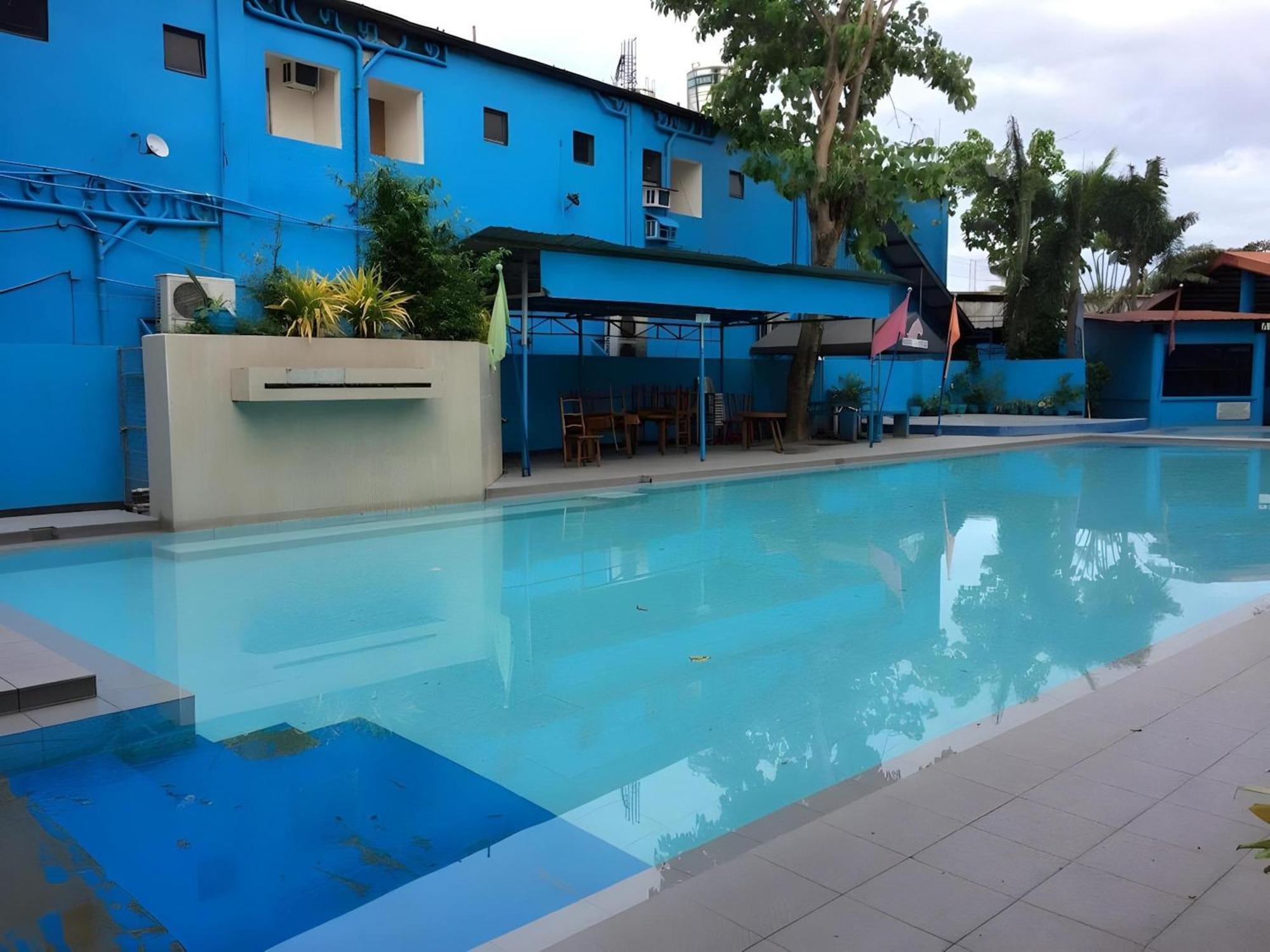 OYO 195 Ranchotel - Biñan Exterior foto